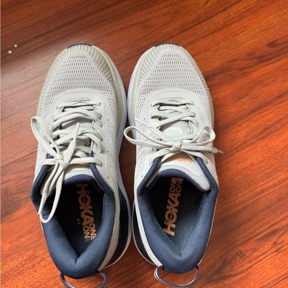 Hoka One One women Gray and Orange Athletic Shoes size 8 - Picture 5 of 8